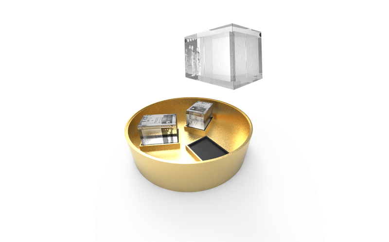 Capsule with the cores