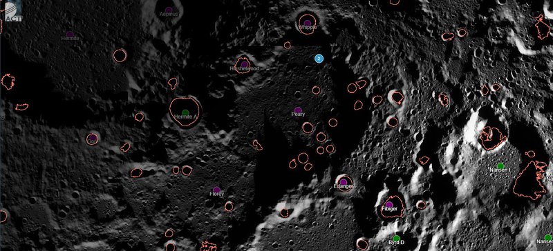 Foto del cráter Peary en el polo norte,uno de los mas favorables para llevar acabo un asentamiento del ser humano en la Luna.